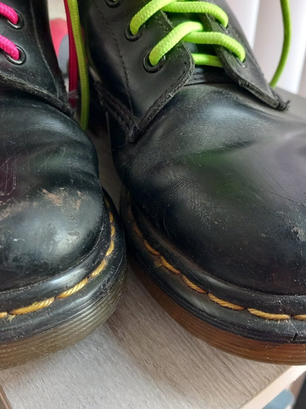 Dr. Martens Air Wair Men's 7/US Women's 6 Black Leather Hiking Boot Lace Up - Picture 14 of 15